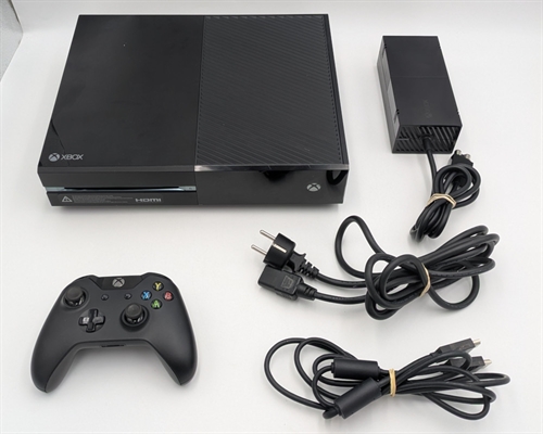 XBOX One - 500GB HDD - Console - SNR 206136344148 (B Grade) (Genbrug)